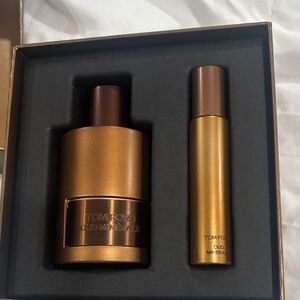 Tom Ford  Oud Minérale Gift perfume box! New untouched or sprayed . Unisex